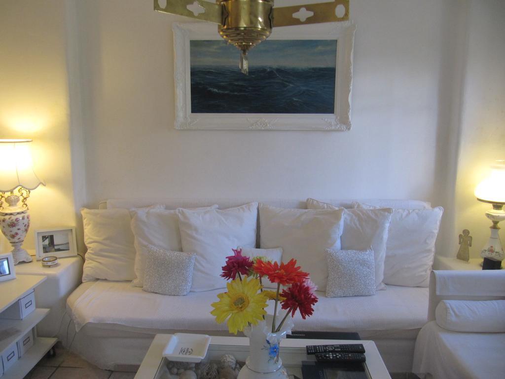 Diles Complex Apartment Орнос Екстериор снимка