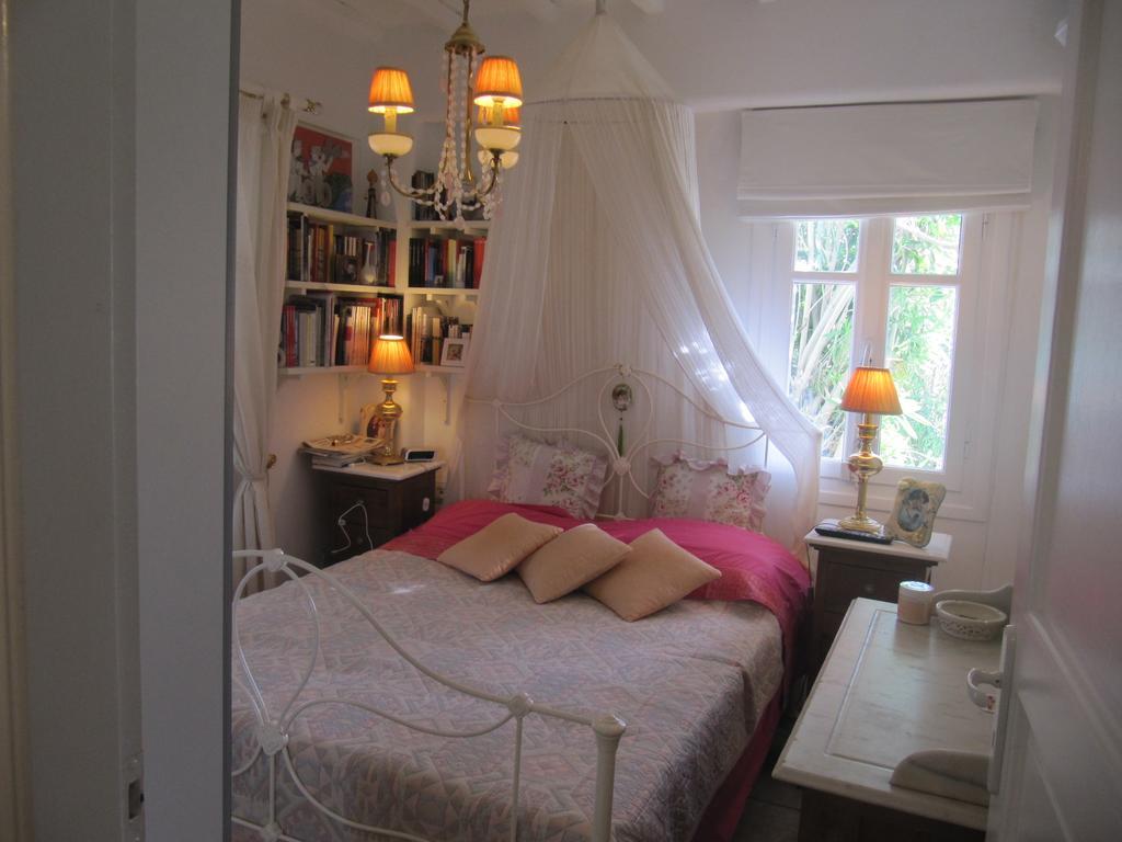 Diles Complex Apartment Орнос Екстериор снимка