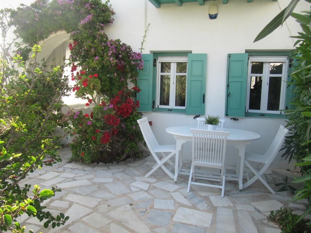 Diles Complex Apartment Орнос Екстериор снимка
